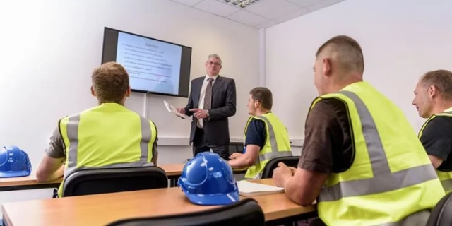 corso-formazione-lavoratori-specifica-rischio-medio